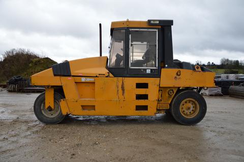 1995 Caterpillar PS300B d'occasion