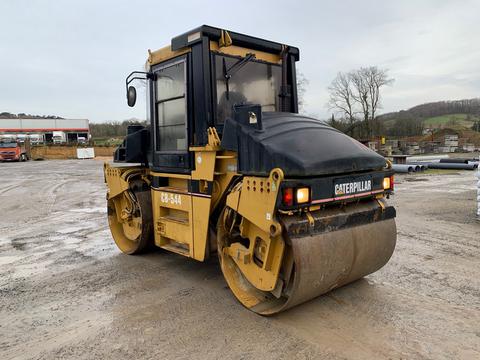 1998 Caterpillar CB544 d'occasion